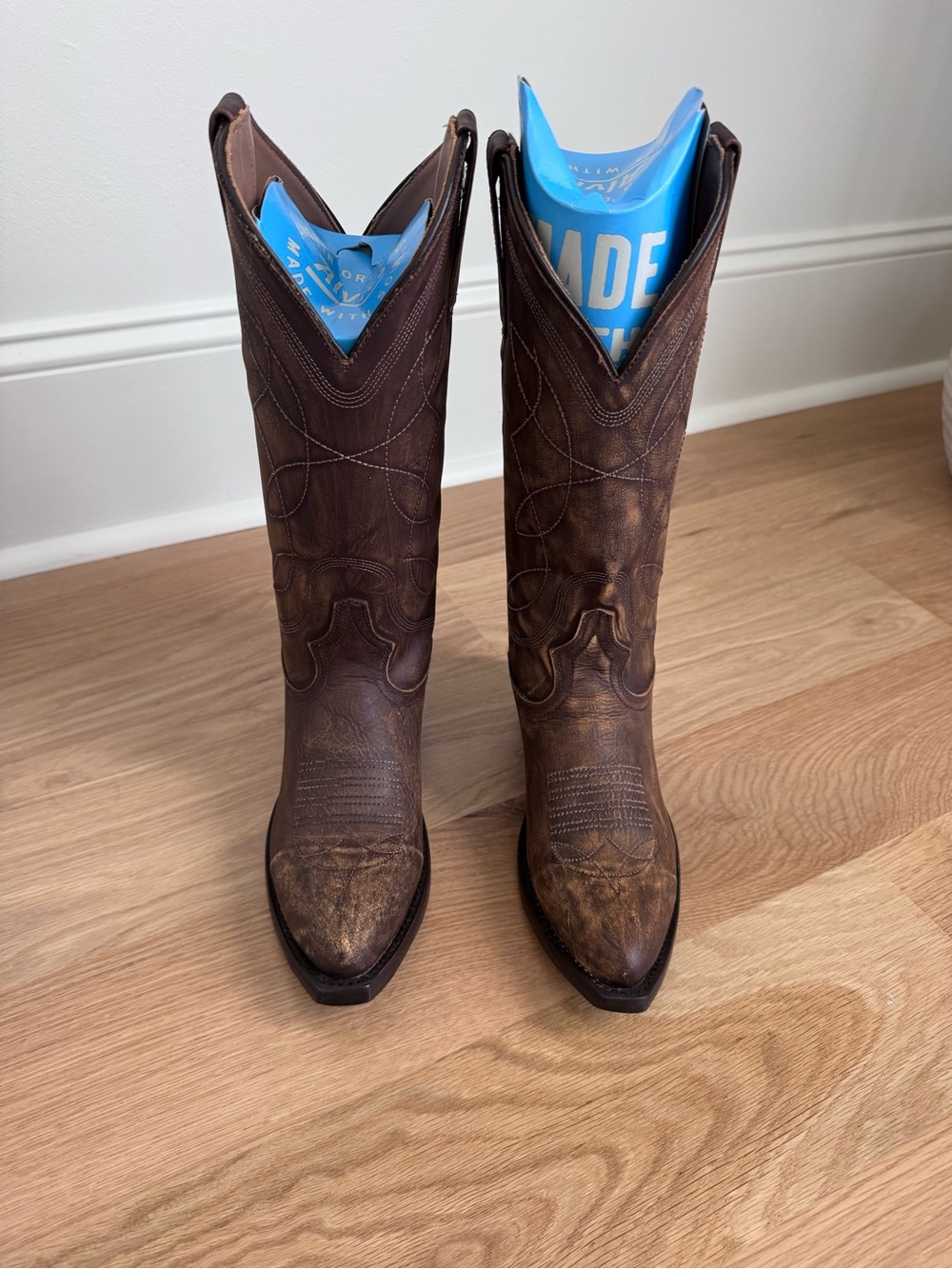 NEW Alvies Women's Brown Leather Western Heeled Boots